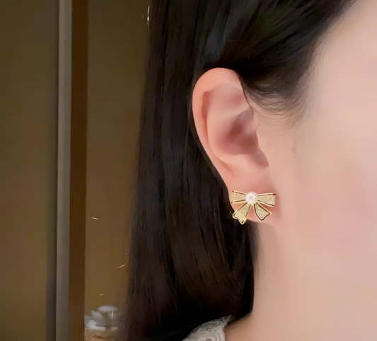 PearlBow Earrings